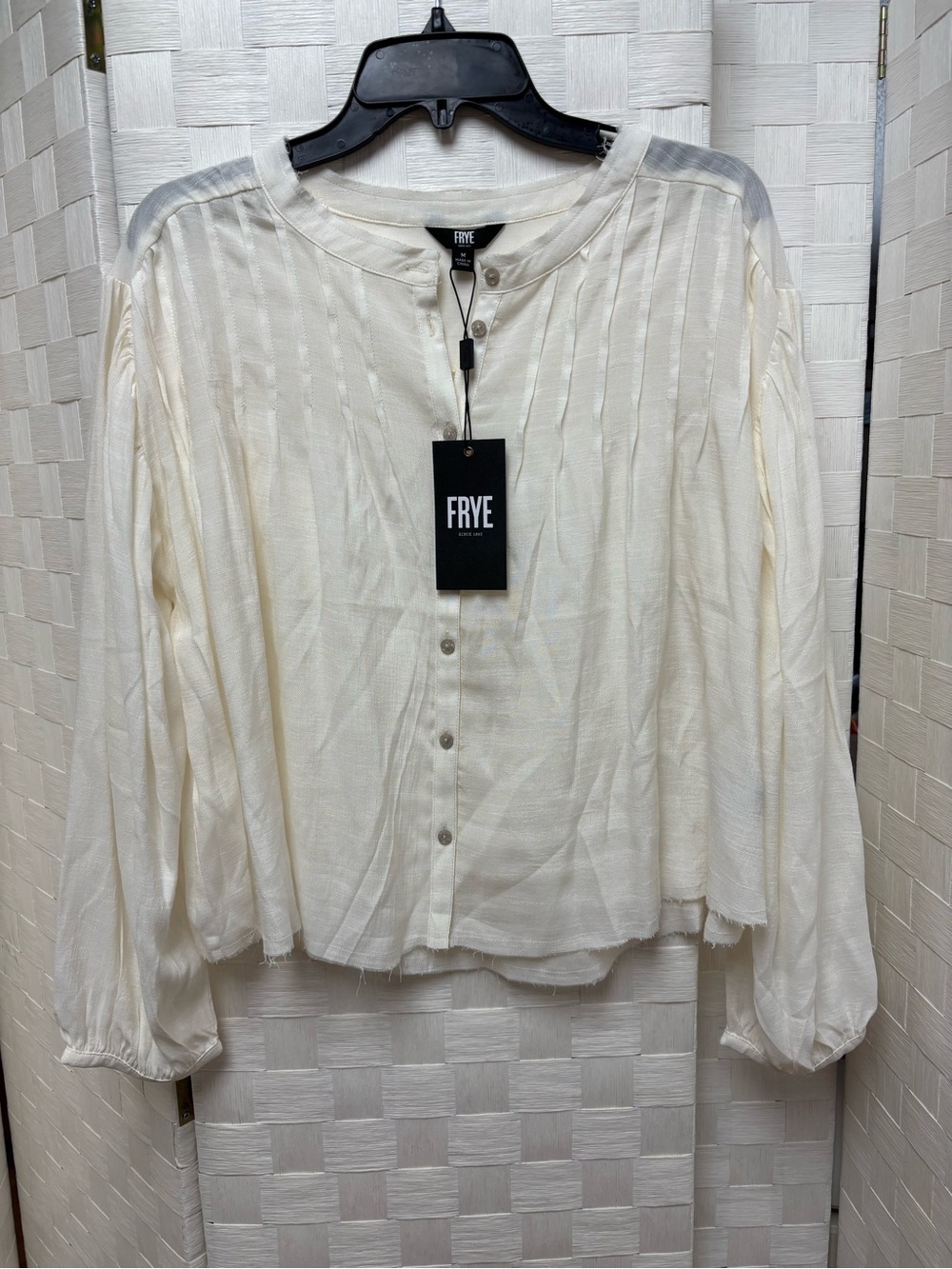 NWT FRYE Women's Cream Button-Front Pleated Blouse Medium